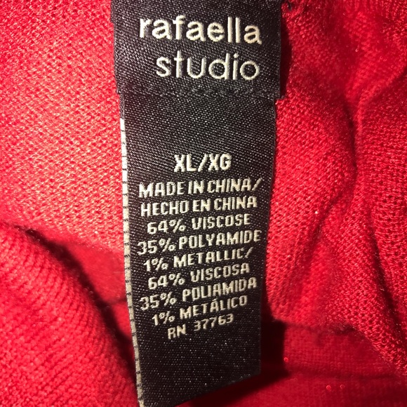 Raffaella Red cow neck short sleeve - Picture 6 of 7